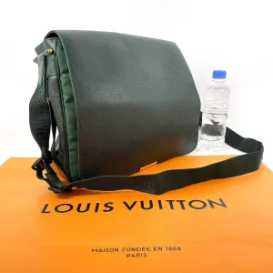 LOUIS VUITTON Shoulder Bag M30144 Taiga green Victor
