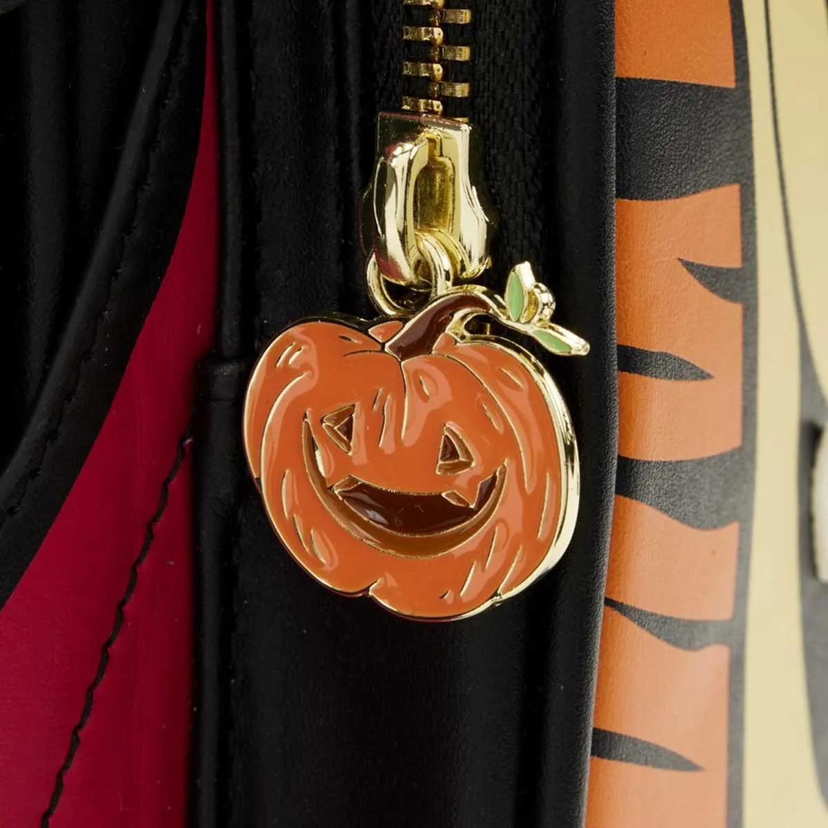 Loungefly x Disney Winnie the Pooh Halloween Tigger Crossbody Bag
