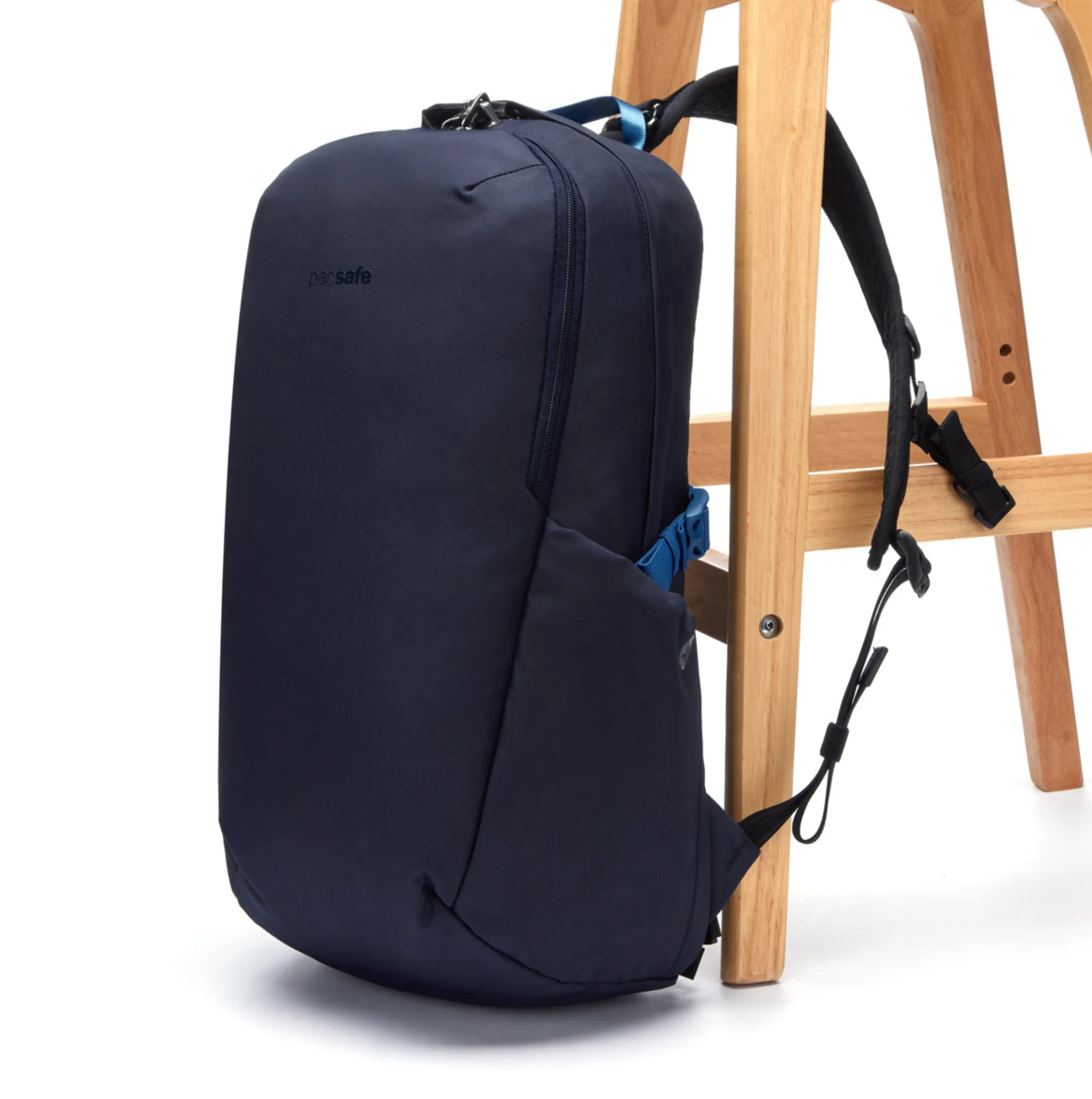 Pacsafe V 24L Anti-Theft Active Backpack