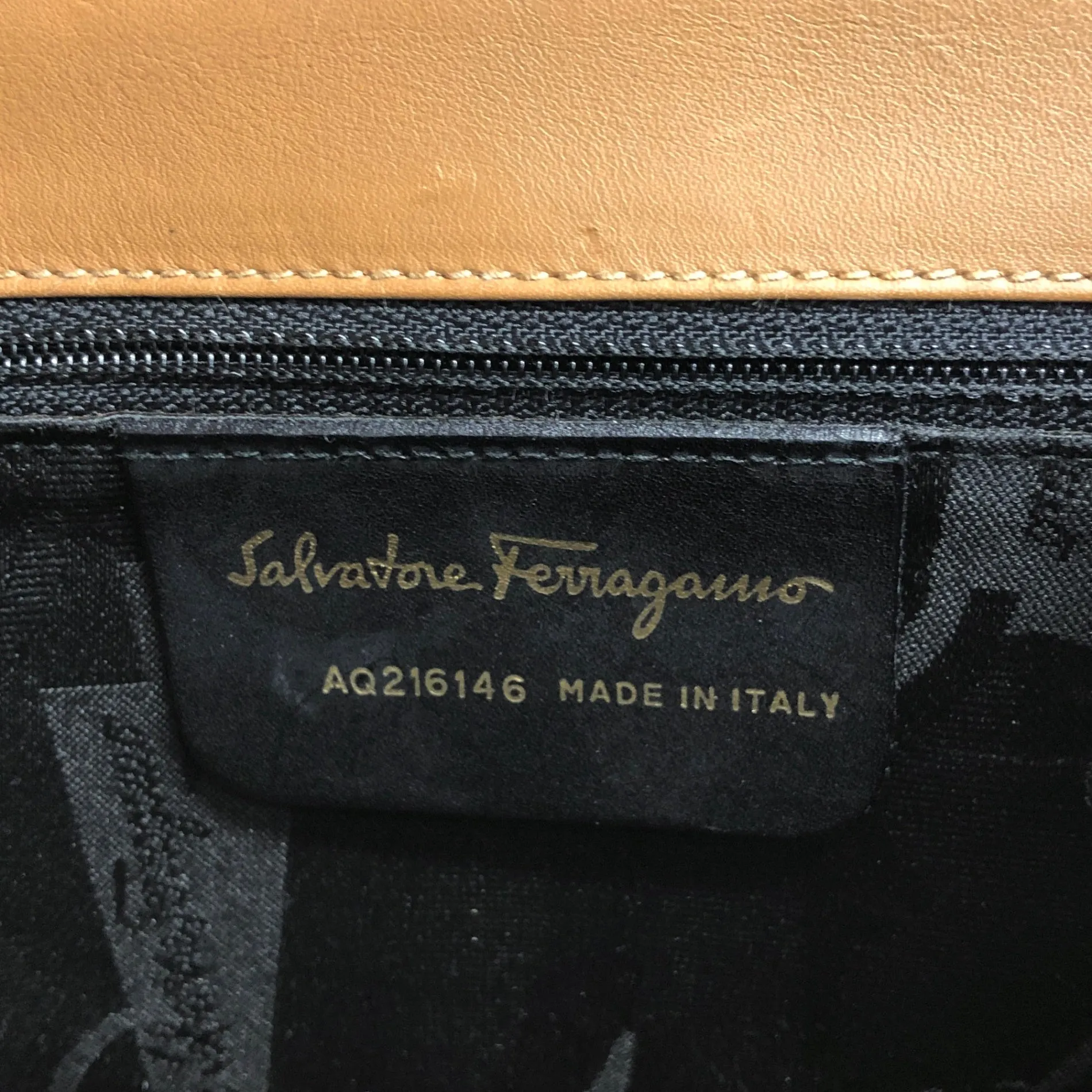 Salvatore Ferragamo Gancini Shoulder bag Brown Vintage hr6rnn