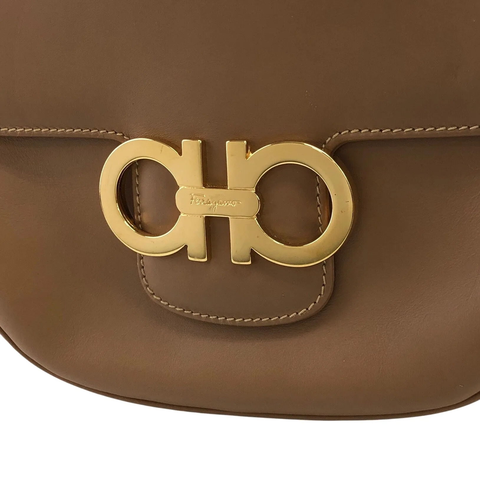 Salvatore Ferragamo Gancini Shoulder bag Brown Vintage hr6rnn