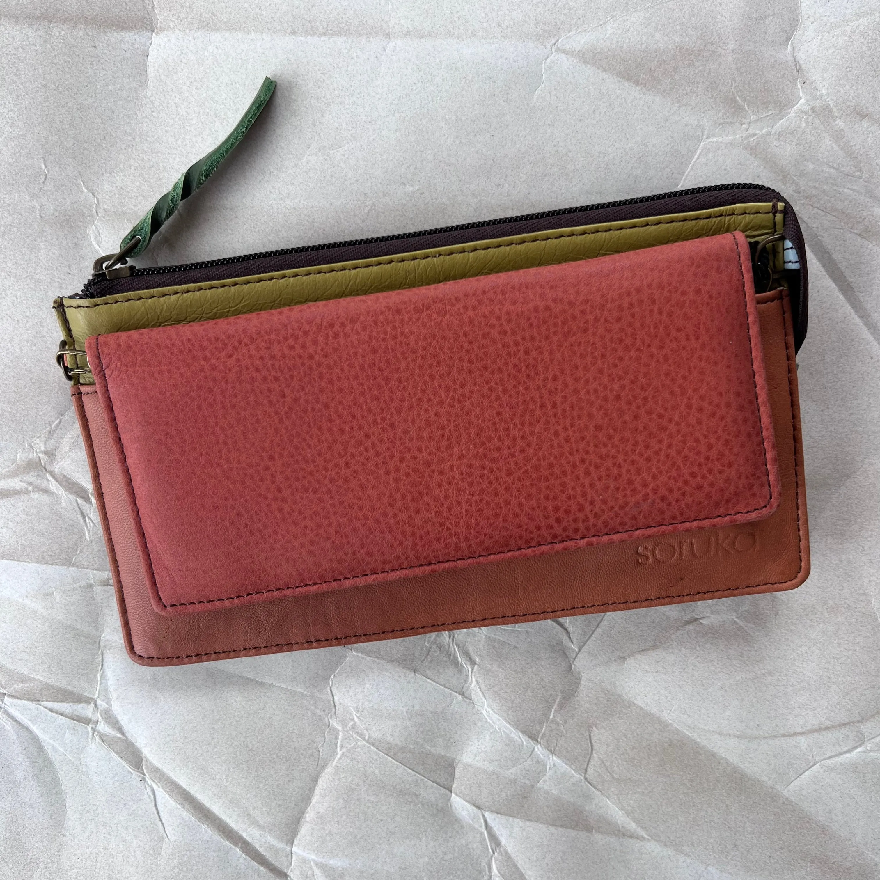 Soruka - Targa Clutch Wallet, Coral