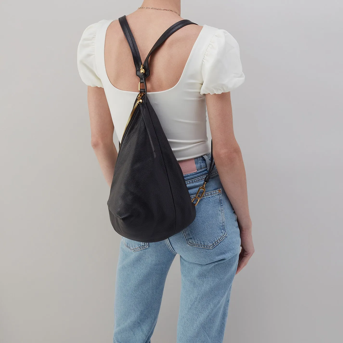 Sway Convertible Sling In Pebbled Leather - Black