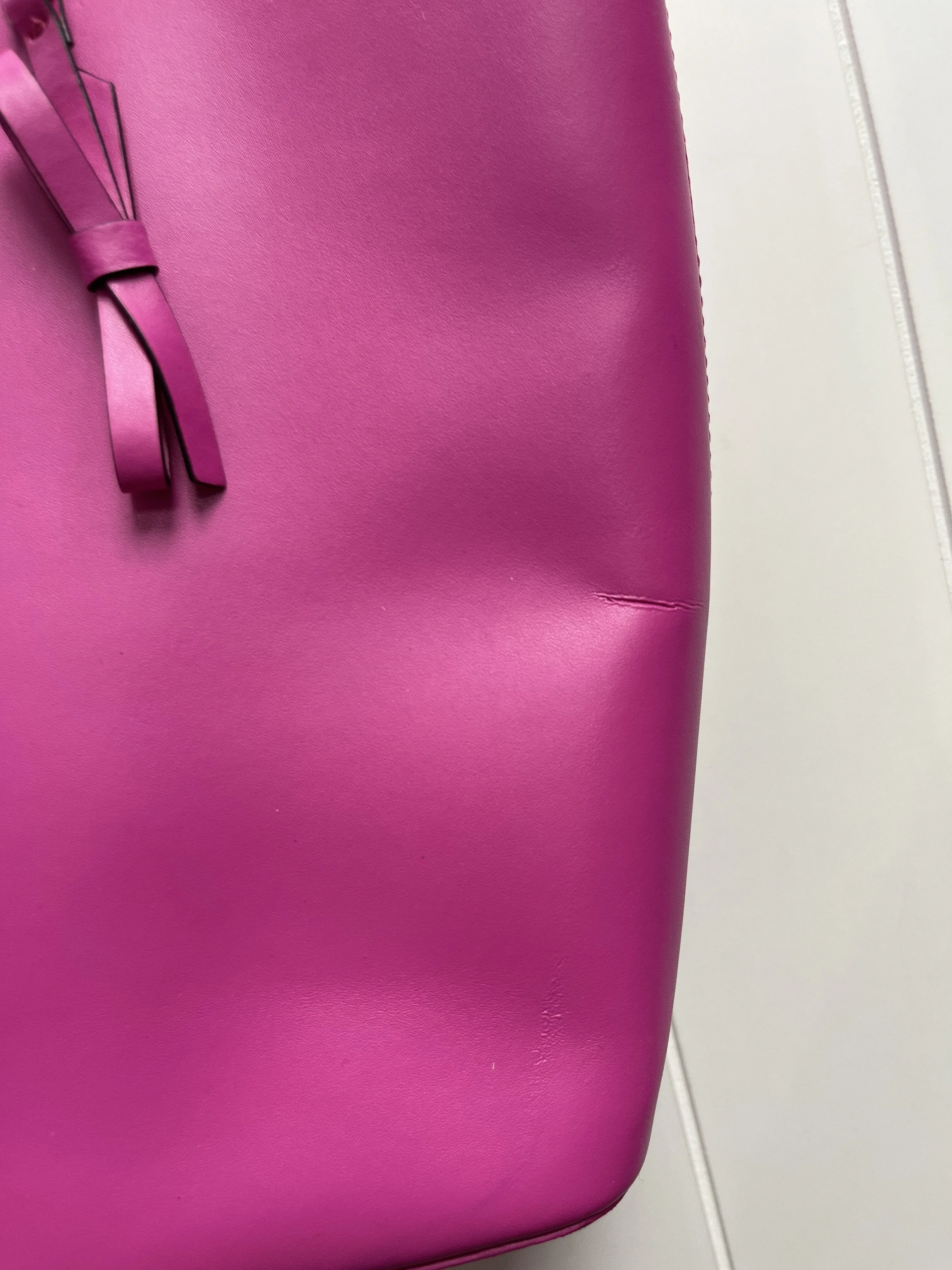 Tote Designer By Kate Spade  Size: Medium