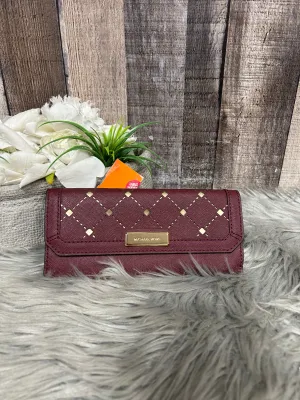 Wallet Designer By Michael Kors  Size: Medium