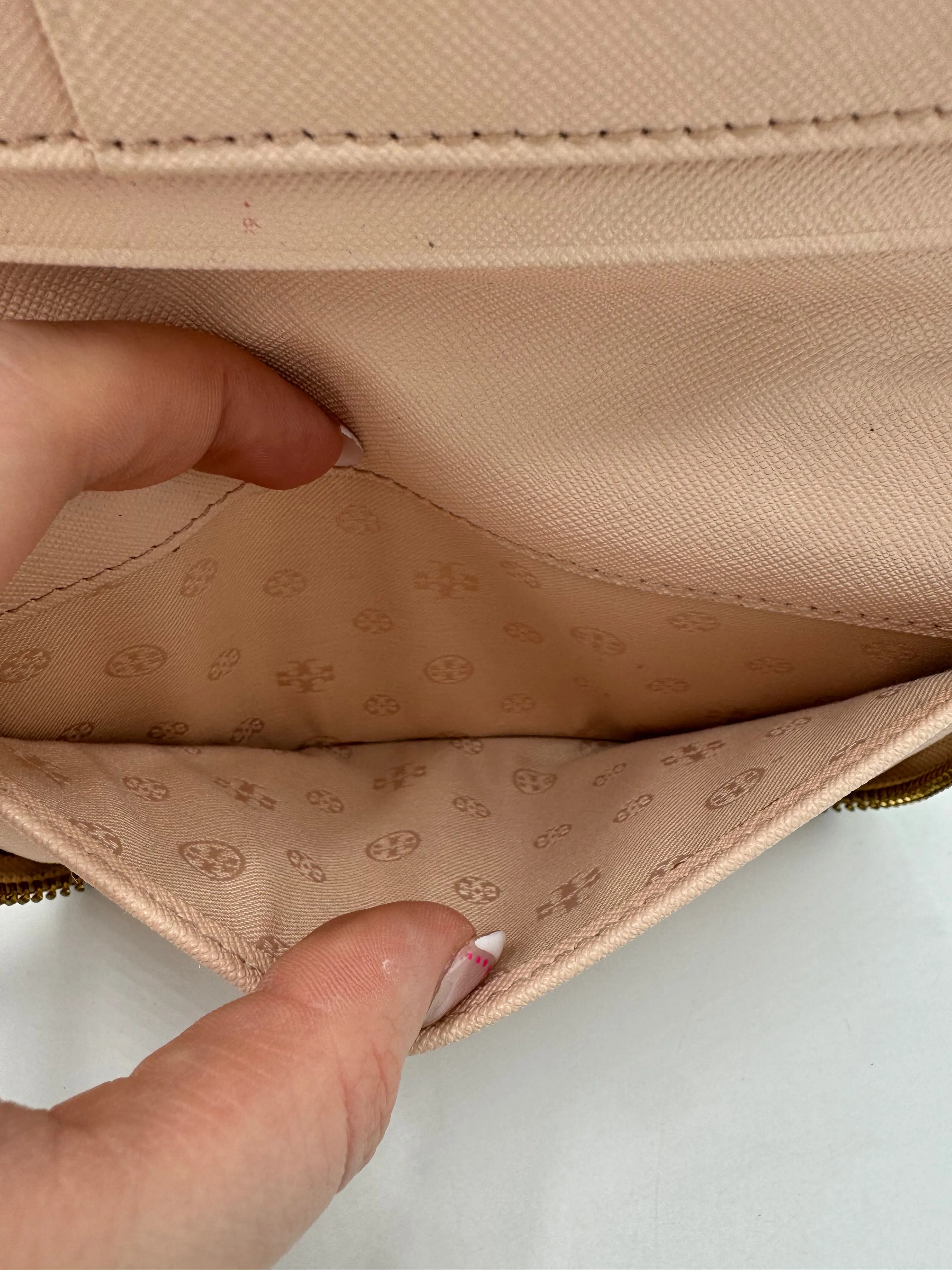 Wallet / Wristlet Designer By Tory Burch