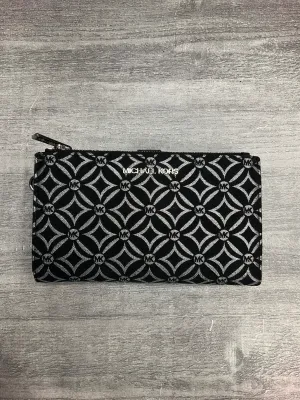 Wristlet Designer By Michael Kors, Size: Large